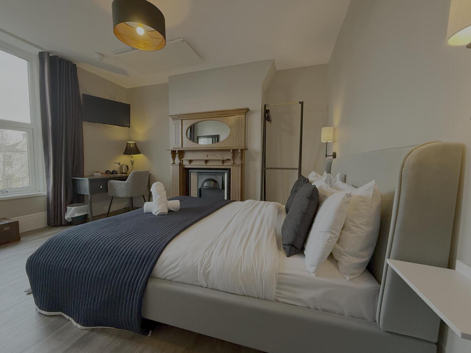 Number One Hundred Bed And Breakfast Кардифф Экстерьер фото
